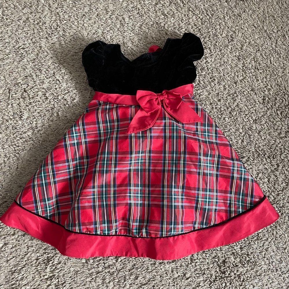 Sophia Rose little girl 12 month plaid velvet christmas dress